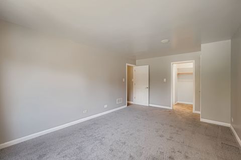 Tiny photo for 10048 S Pulaski Road #1E, Oak Lawn, IL 60453 (MLS # 12491305)