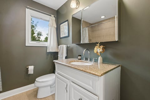Tiny photo for 610 W Lonnquist Boulevard, Mount Prospect, IL 60056 (MLS # 12719840)