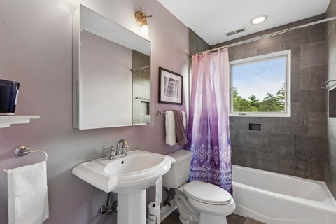 Tiny photo for 610 W Lonnquist Boulevard, Mount Prospect, IL 60056 (MLS # 12719840)