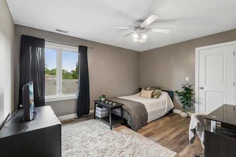 Tiny photo for 610 W Lonnquist Boulevard, Mount Prospect, IL 60056 (MLS # 12719840)