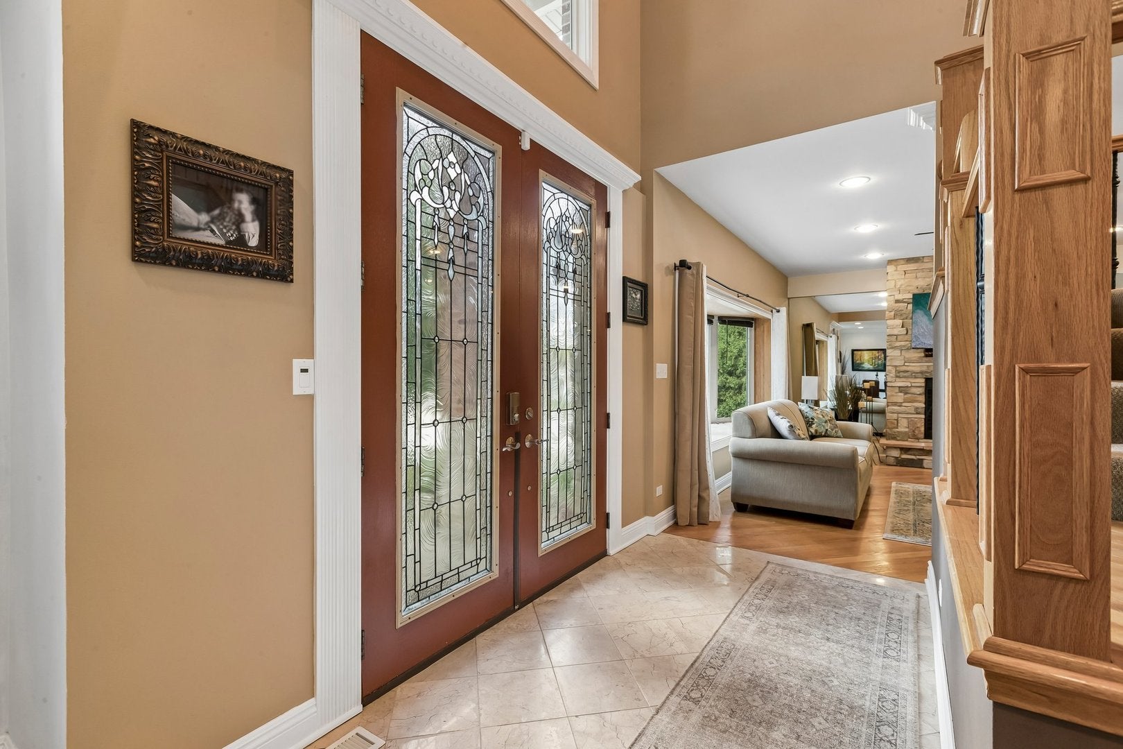 610 W Lonnquist Boulevard