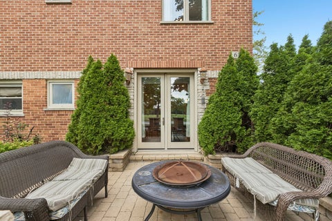 Tiny photo for 610 W Lonnquist Boulevard, Mount Prospect, IL 60056 (MLS # 12719840)