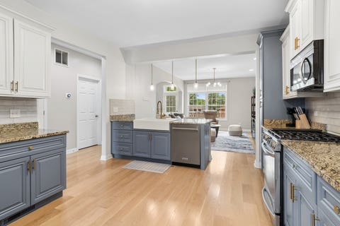Tiny photo for 4151 ROYAL MEWS Circle #202A, Naperville, IL 60564 (MLS # 12734412)