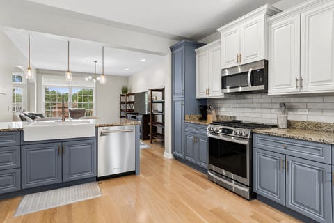 Tiny photo for 4151 ROYAL MEWS Circle #202A, Naperville, IL 60564 (MLS # 12734412)