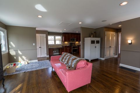 Tiny photo for 520 S Wheaton Avenue, Wheaton, IL 60187 (MLS # 12602002)