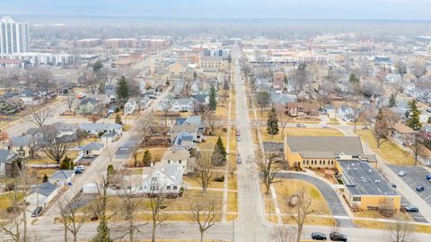 Tiny photo for 520 S Wheaton Avenue, Wheaton, IL 60187 (MLS # 12602002)