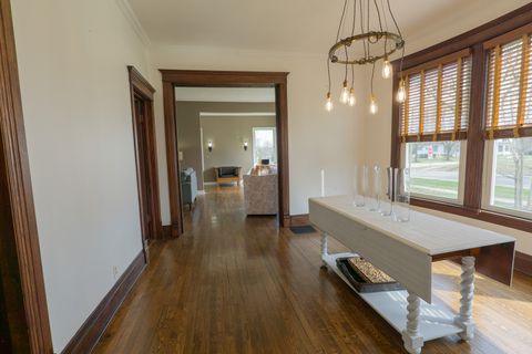 Tiny photo for 520 S Wheaton Avenue, Wheaton, IL 60187 (MLS # 12602002)