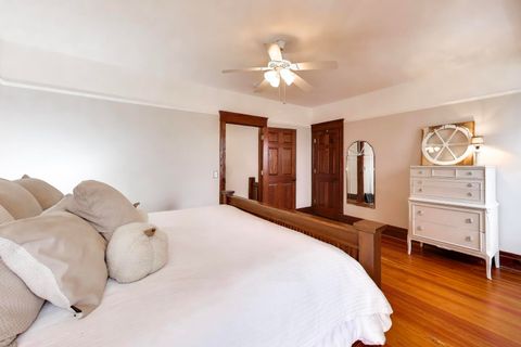 Tiny photo for 520 S Wheaton Avenue, Wheaton, IL 60187 (MLS # 12602002)