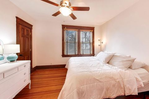 Tiny photo for 520 S Wheaton Avenue, Wheaton, IL 60187 (MLS # 12602002)