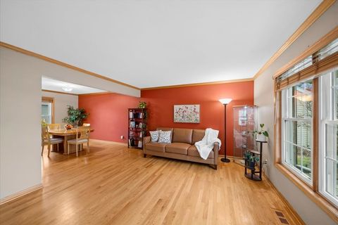 Tiny photo for 3195 Village Green Drive, Aurora, IL 60504 (MLS # 12584396)
