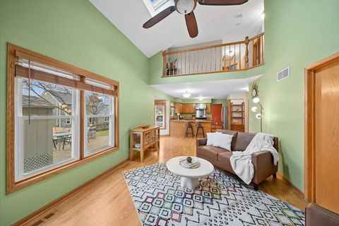 Tiny photo for 3195 Village Green Drive, Aurora, IL 60504 (MLS # 12584396)