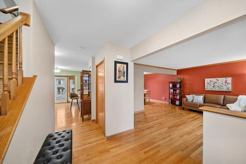 Tiny photo for 3195 Village Green Drive, Aurora, IL 60504 (MLS # 12584396)