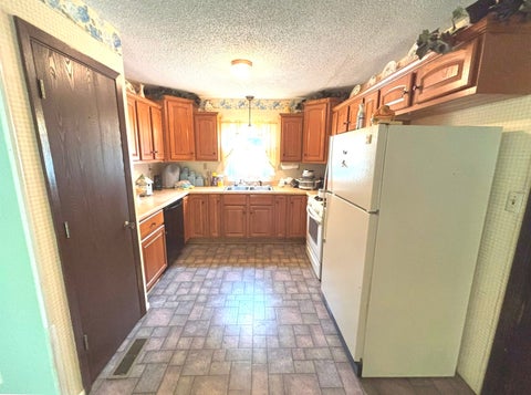 Tiny photo for 217 Woodland Drive, Salem, IL 62881 (MLS # 12687287)