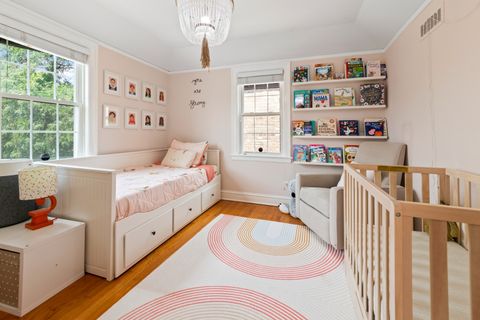 Tiny photo for 6056 N Keeler Avenue, Chicago, IL 60646 (MLS # 12571716)