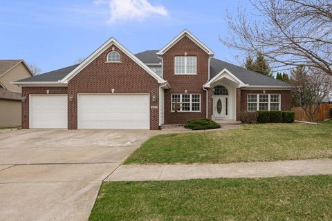 Photo of 8903 Highland Drive, Rock Island, IL 61201 (MLS # 12604579)