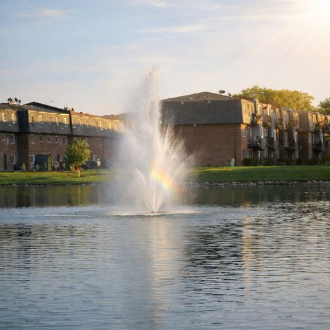 Tiny photo for 9387 Bay Colony Drive #3W, Des Plaines, IL 60016 (MLS # 12575181)