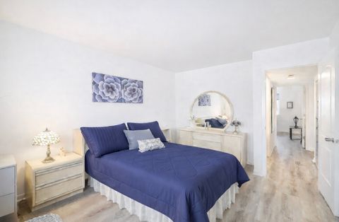 Tiny photo for 9387 Bay Colony Drive #3W, Des Plaines, IL 60016 (MLS # 12575181)