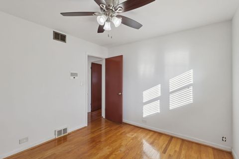 Tiny photo for 3836 W Estes Avenue, Lincolnwood, IL 60712 (MLS # 12520176)