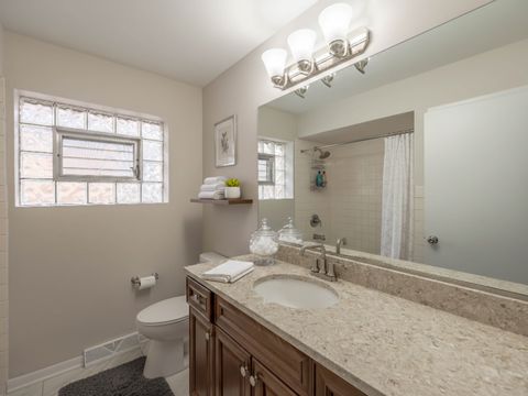 Tiny photo for 813 Westchester Boulevard, Westchester, IL 60154 (MLS # 12543577)