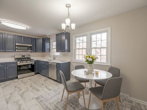 Tiny photo for 813 Westchester Boulevard, Westchester, IL 60154 (MLS # 12543577)