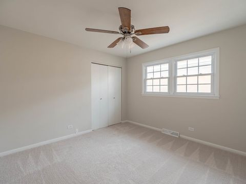 Tiny photo for 813 Westchester Boulevard, Westchester, IL 60154 (MLS # 12543577)
