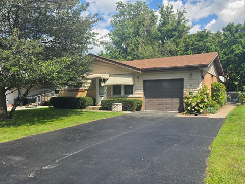 Tiny photo for 15481 Lawndale Avenue, Markham, IL 60428 (MLS # 12740737)