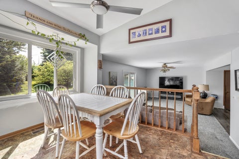 Tiny photo for 1727 Roosa Lane, Elk Grove Village, IL 60007 (MLS # 12721512)