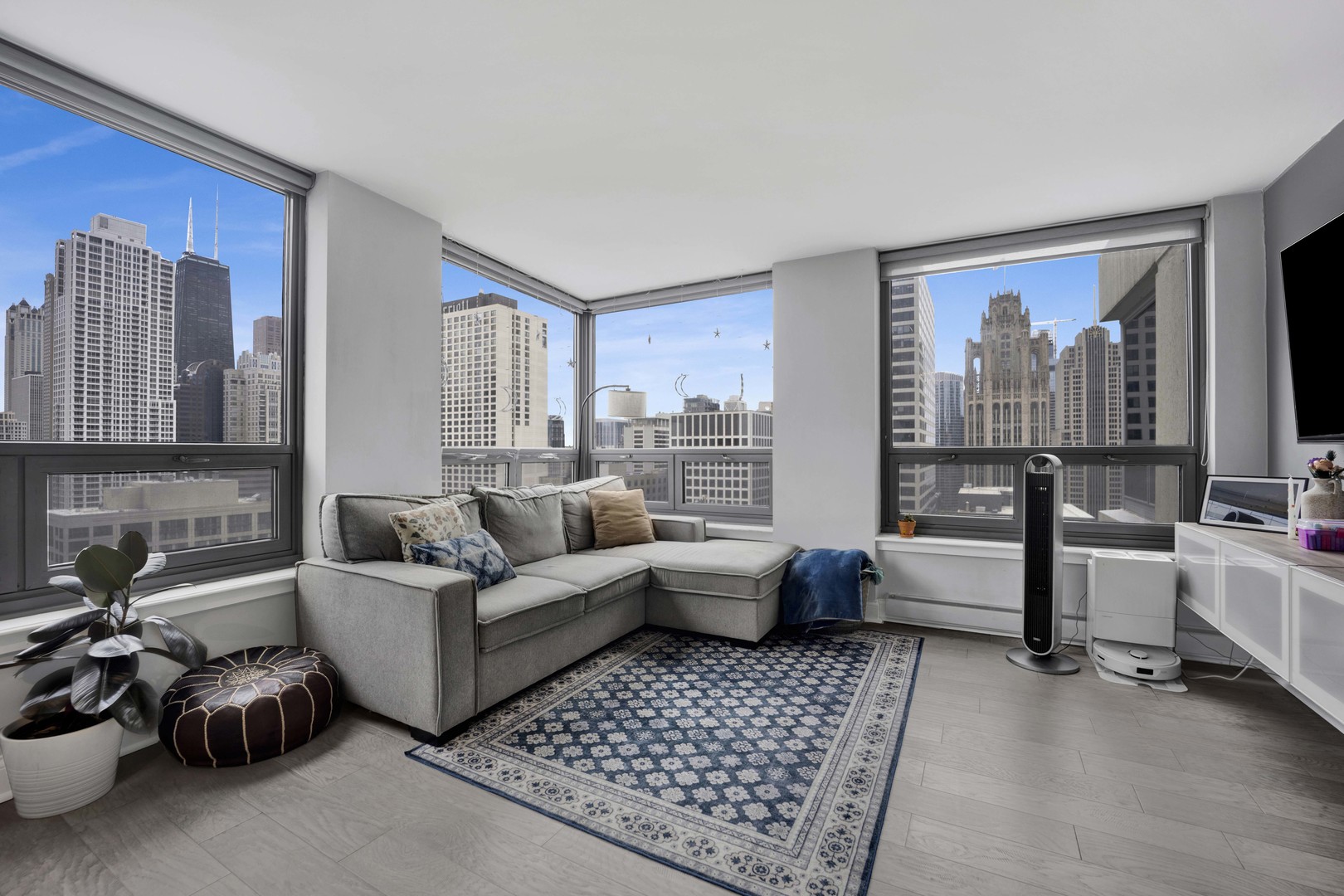 440 N Wabash Avenue 3108