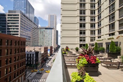 Tiny photo for 440 N Wabash Avenue #3108, Chicago, IL 60611 (MLS # 12646187)