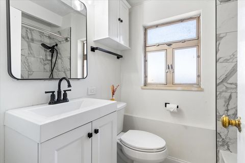 Tiny photo for 1860 Sherman Avenue #7NE, Evanston, IL 60201 (MLS # 12540640)
