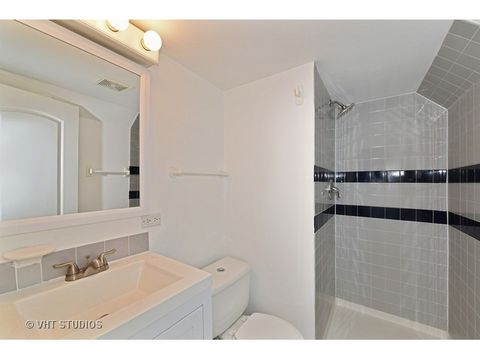 Tiny photo for Westchester, IL 60154 (MLS # 12598291)