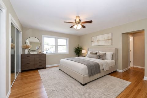 Tiny photo for Westchester, IL 60154 (MLS # 12598291)
