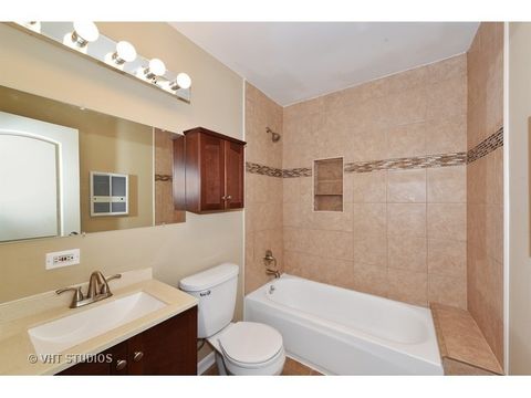 Tiny photo for Westchester, IL 60154 (MLS # 12598291)