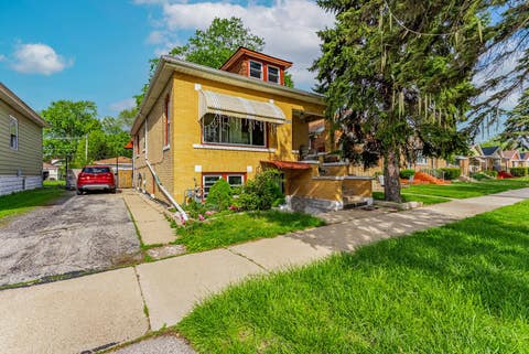 Tiny photo for 3928 Clinton Avenue, Stickney, IL 60402 (MLS # 12661656)