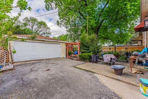 Tiny photo for 3928 Clinton Avenue, Stickney, IL 60402 (MLS # 12661656)