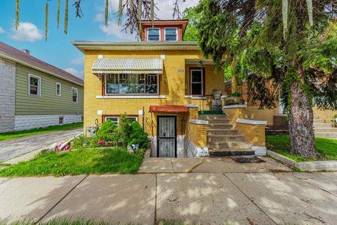 Tiny photo for 3928 Clinton Avenue, Stickney, IL 60402 (MLS # 12661656)