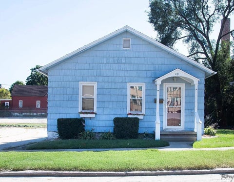 Photo of 221 E 1ST Avenue, Monmouth, IL 61462 (MLS # 12795999)