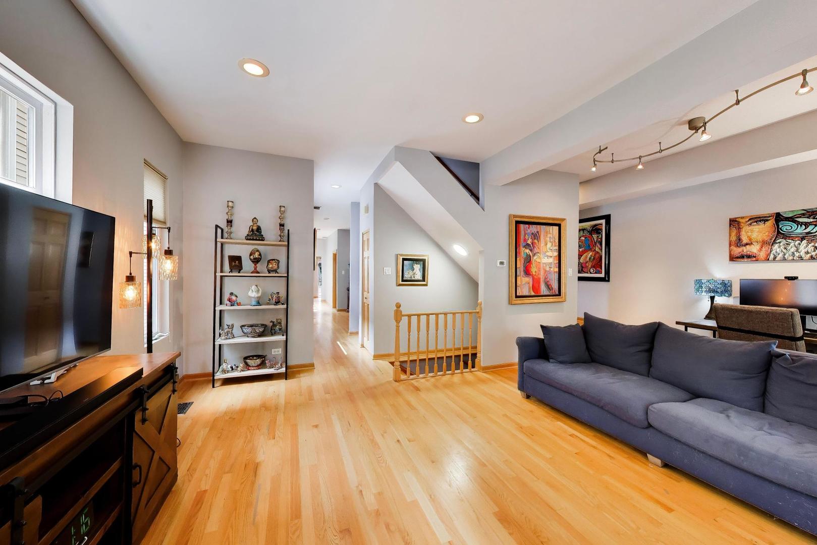 5354 N Ashland Avenue