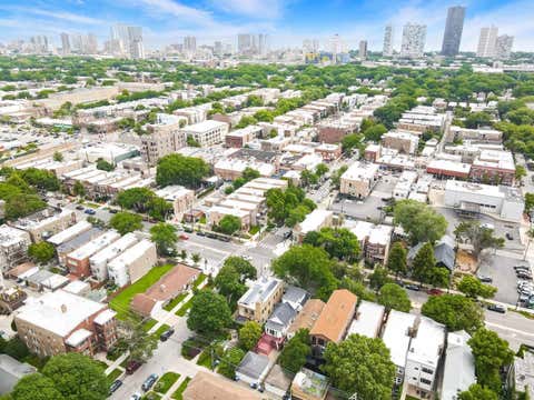 Tiny photo for 5354 N Ashland Avenue, Chicago, IL 60640 (MLS # 12718581)