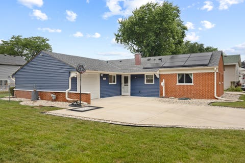 Tiny photo for 1406 GLEN HILL Drive, Glendale Heights, IL 60139 (MLS # 12733811)