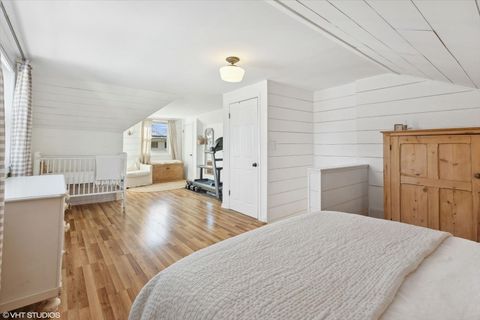 Tiny photo for 204 N EMERSON Street, Mount Prospect, IL 60056 (MLS # 12516558)