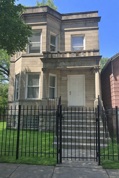 5320 S Carpenter Street Chicago IL 60609