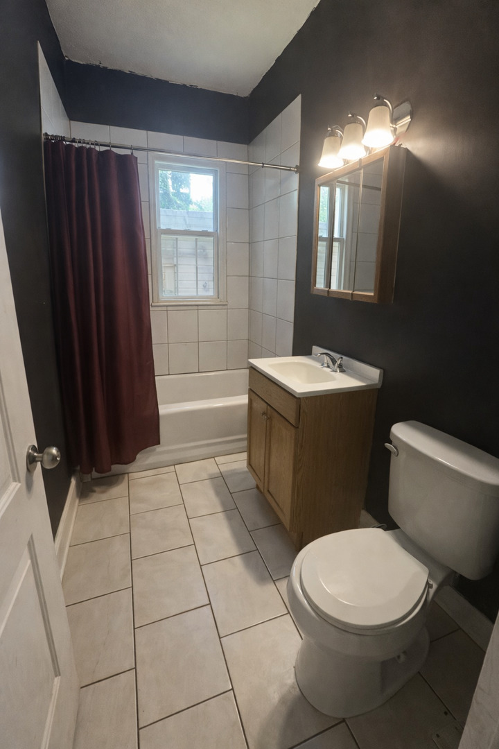 5320 S Carpenter Street