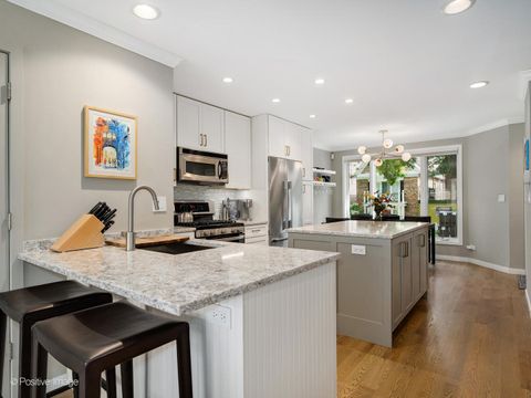 Tiny photo for 1836 N Dayton Street, Chicago, IL 60614 (MLS # 12458674)