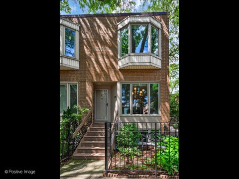 Tiny photo for 1836 N Dayton Street, Chicago, IL 60614 (MLS # 12458674)