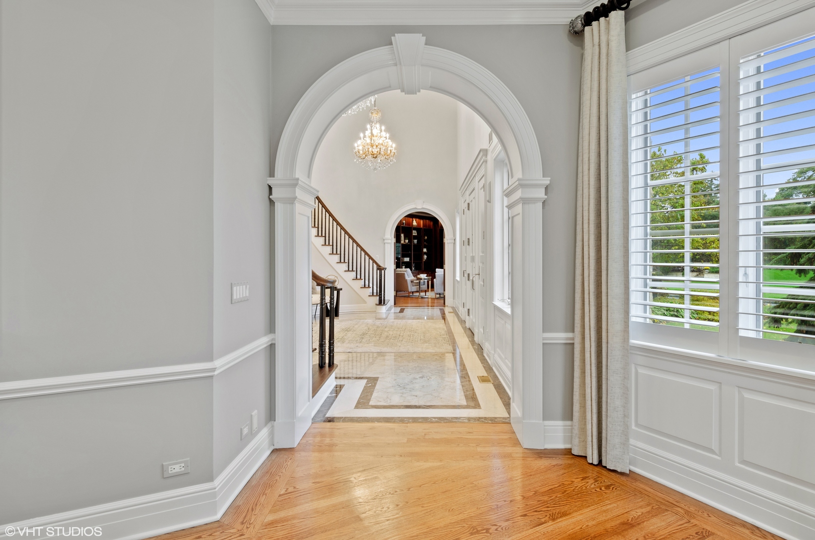 25W451 Plamondon Road