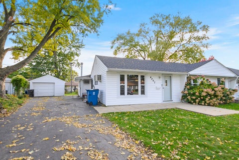 Tiny photo for 4207 W 90th Street, Hometown, IL 60456 (MLS # 12795333)