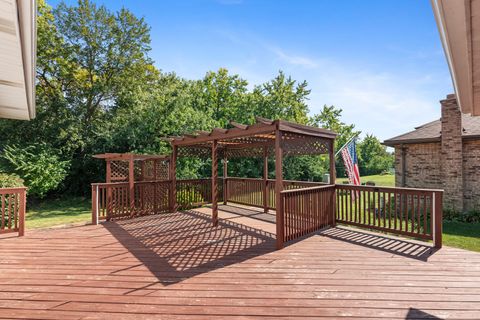 Tiny photo for 8269 Meadowwood Avenue, Woodridge, IL 60517 (MLS # 12464306)