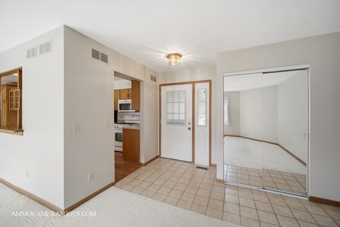 Tiny photo for 36 Fallcreek Circle #0, Montgomery, IL 60538 (MLS # 12443412)