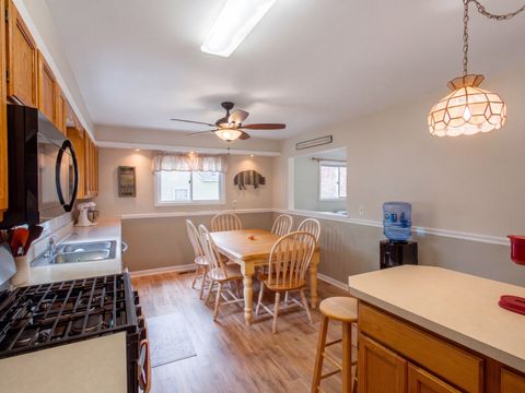 Tiny photo for 6N051 Oakwood Drive, St. Charles, IL 60174 (MLS # 12629570)